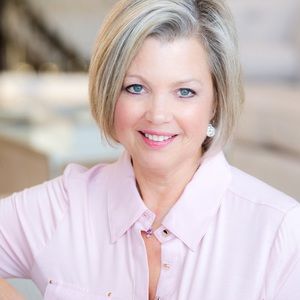 Meet your Posher, Heidi